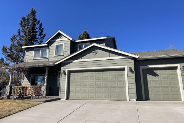 House sit in Bend, OR, US