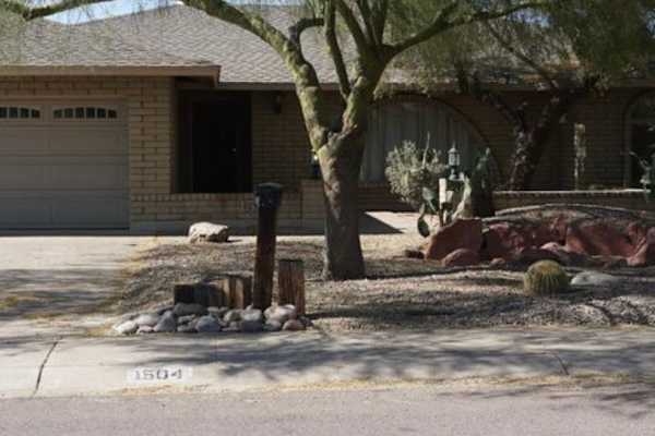 House sit in Tempe, AZ, US