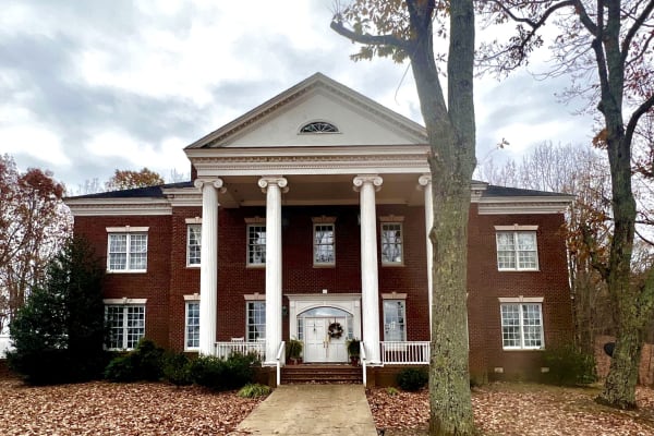 House sit in Snow Camp, NC, US