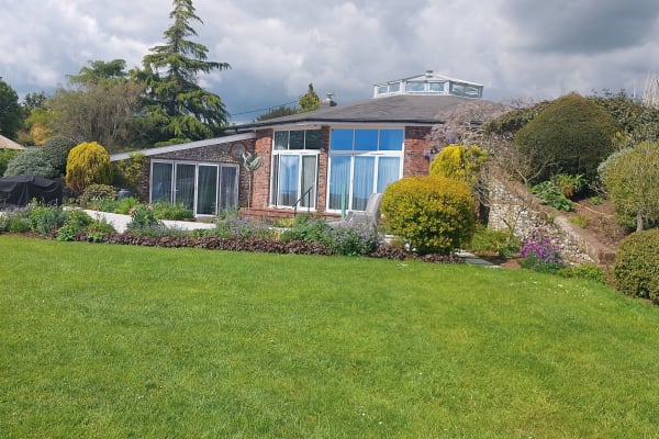 House sit in Bishops Waltham, United Kingdom