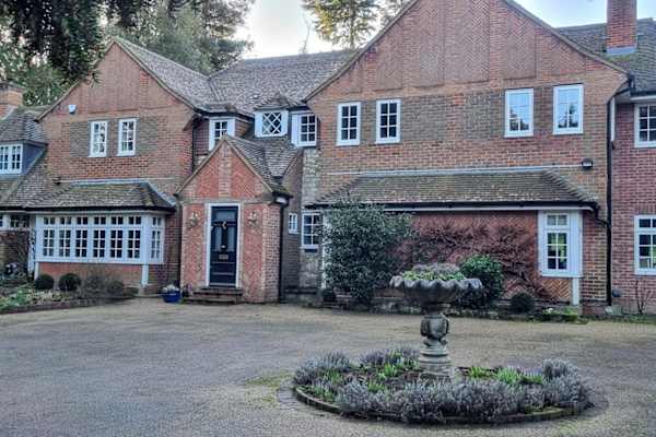 House sit in Sevenoaks, United Kingdom