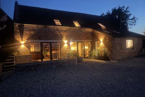 House sit in Cheltenham, United Kingdom