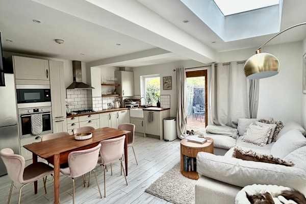 House sit in London, United Kingdom