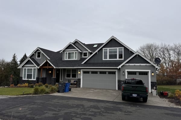 House sit in Vancouver, WA, US
