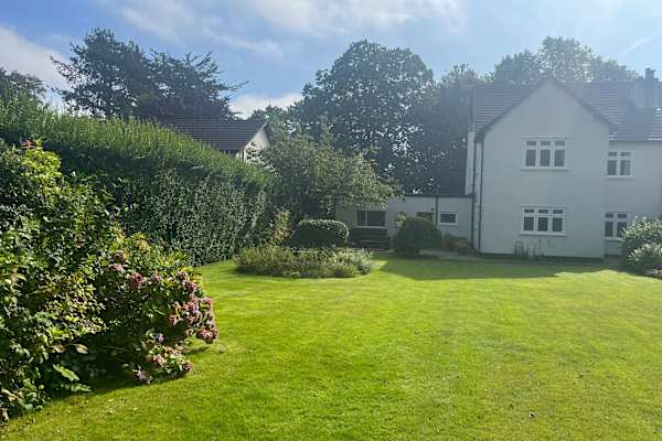 House sit in Willaston, United Kingdom