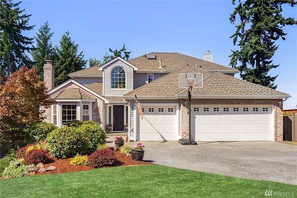 House sit in Bothell, WA, US