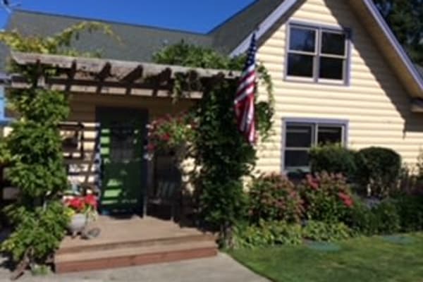 House sit in Freeland, WA, US
