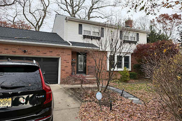 House sit in Asbury Park, NJ, US