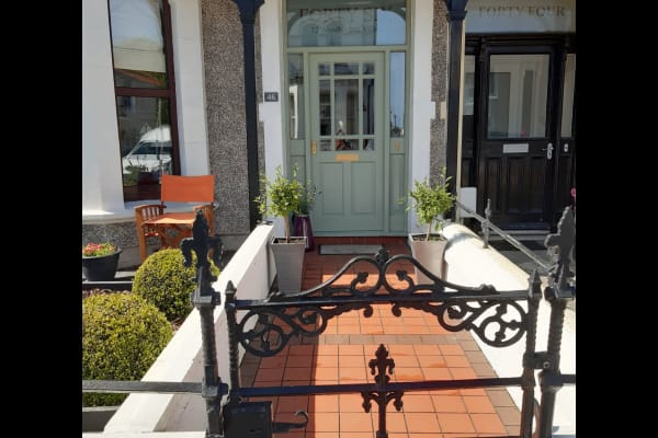 House sit in Douglas, Isle of Man