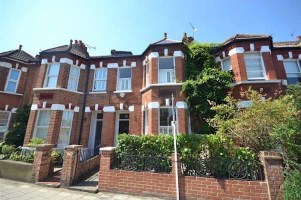 House sit in Twickenham, United Kingdom