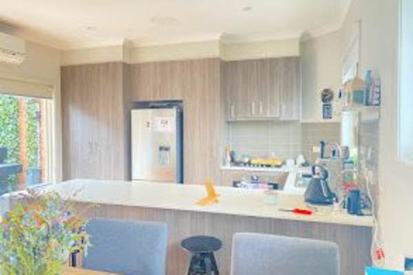 House sit in Melbourne, VIC, Australia