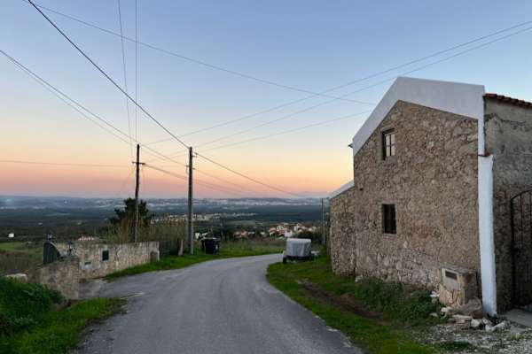 House sit in Serra do Bouro, Portugal