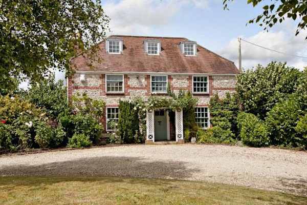 House sit in Warminster, United Kingdom