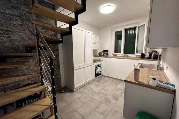 House sit in Polinago, Italy