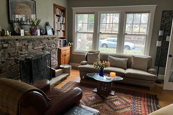House sit in Takoma Park, MD, US