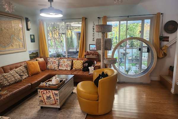 House sit in Rancho Santa Margarita, CA, US