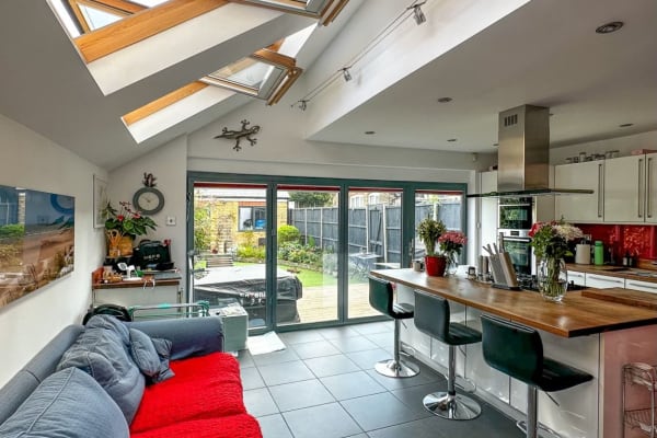 House sit in Twickenham, United Kingdom