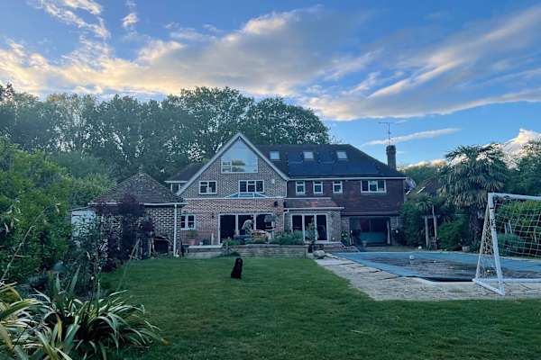 House sit in Thatcham, United Kingdom