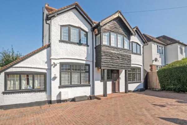 House sit in Surbiton, United Kingdom