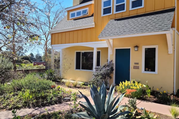 House sit in Santa Cruz, CA, US