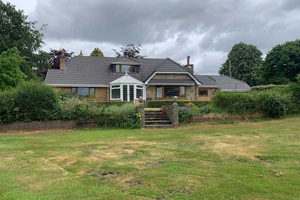 House sit in Congleton, United Kingdom