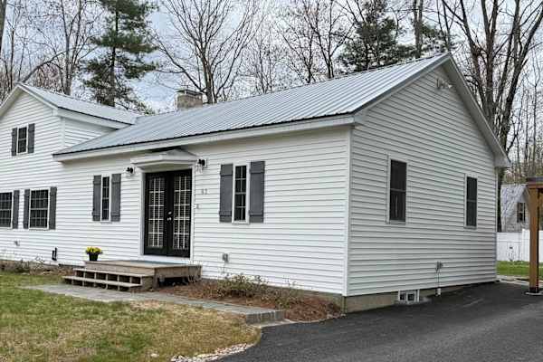 House sit in North Conway, NH, US