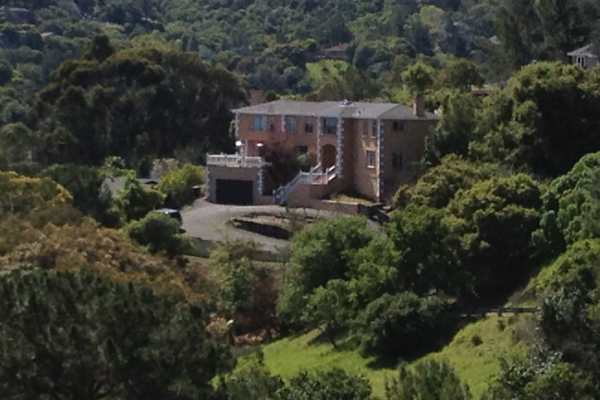 House sit in San Carlos, CA, US