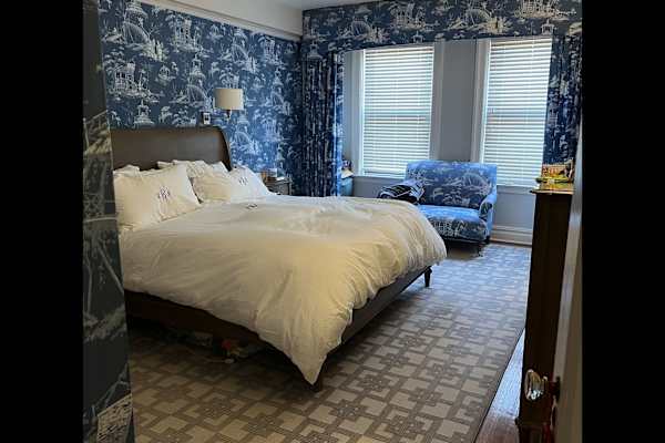 House sit in New York City, NY, US