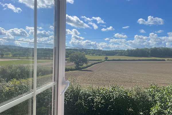 House sit in Cuckfield, United Kingdom