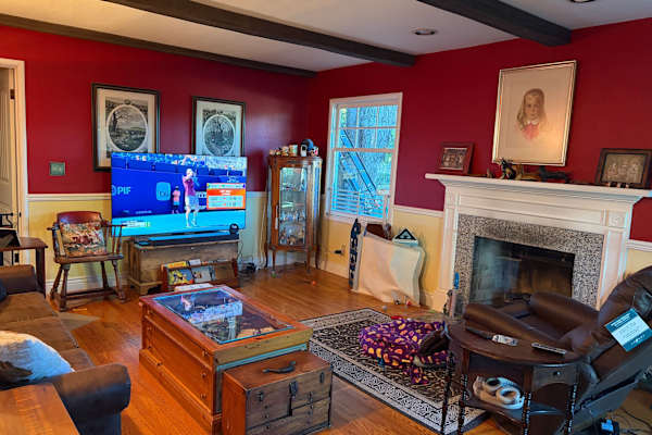 House sit in Pleasant Hill, CA, US