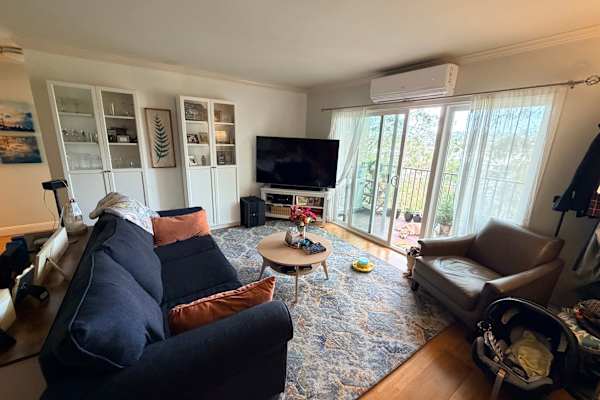 House sit in Carlsbad, CA, US