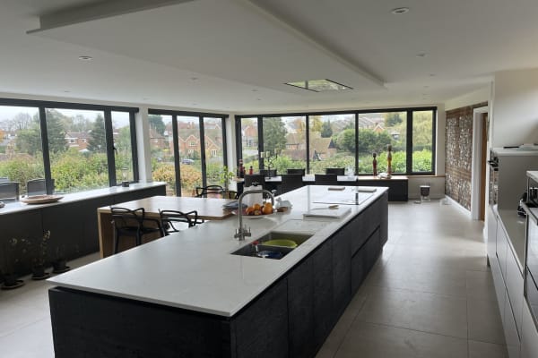 House sit in High Wycombe, United Kingdom