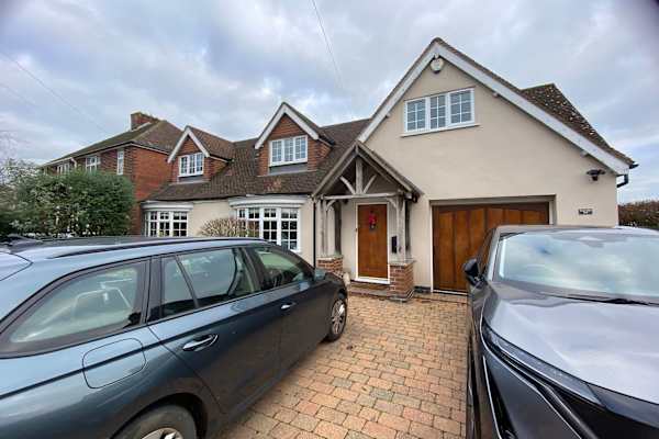 House sit in Belper, United Kingdom