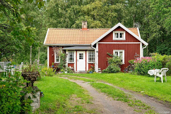 House sit in Halna, Sweden