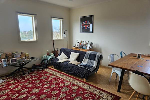 House sit in Melbourne, VIC, Australia