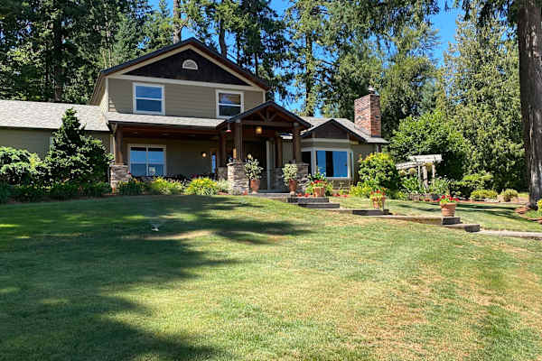House sit in Happy Valley, OR, US