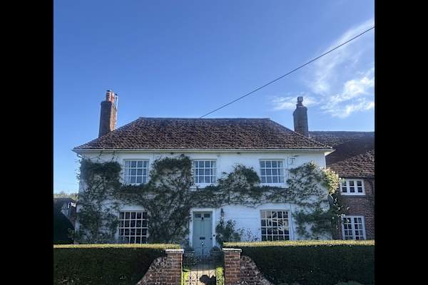House sit in Alresford, United Kingdom