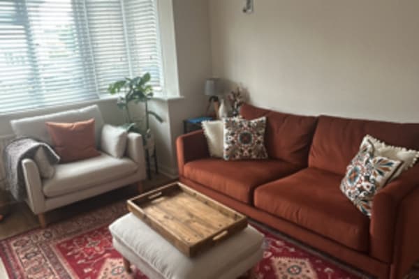 House sit in Twickenham, United Kingdom
