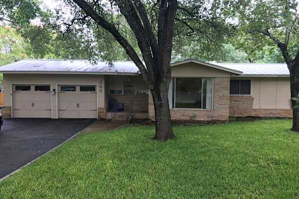 House sit in New Braunfels, TX, US