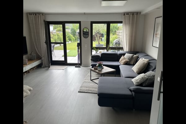 House sit in Essen, Germany