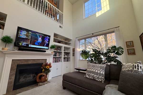 House sit in Bloomington, MN, US