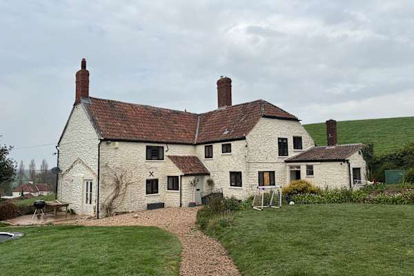 House sit in Taunton, United Kingdom