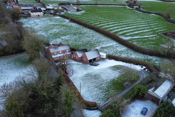 House sit in Preston Bisset, United Kingdom