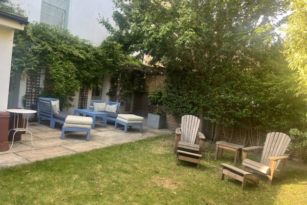 House sit in South Wimbledon, United Kingdom