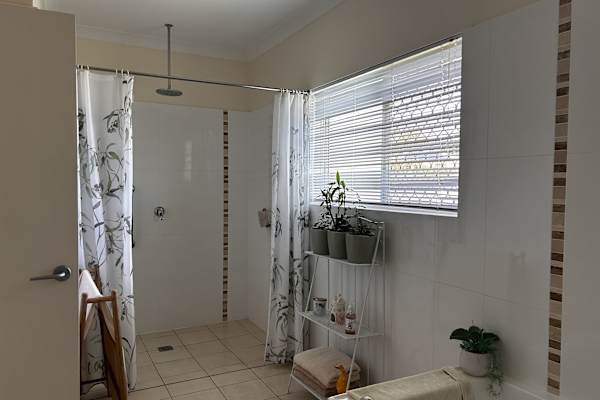 House sit in Dimbulah, QLD, Australia