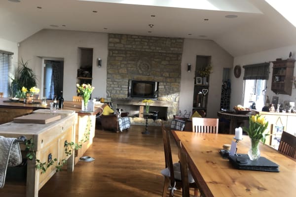 House sit in Keynsham, United Kingdom