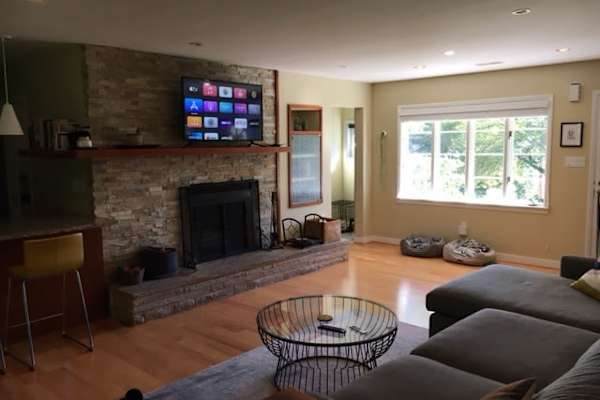 House sit in Falls Church, VA, US