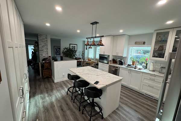 House sit in Deroche, BC, Canada