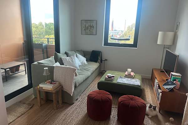 House sit in Melbourne, VIC, Australia