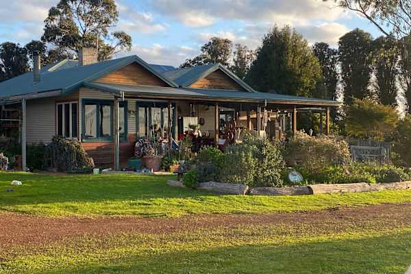 House sit in Mount Barker, WA, Australia